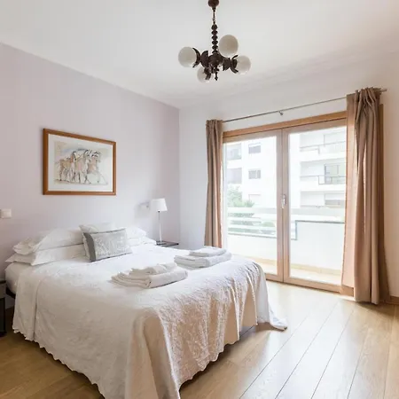 Spacious Modern In Costa Da Guia * Кашкайш