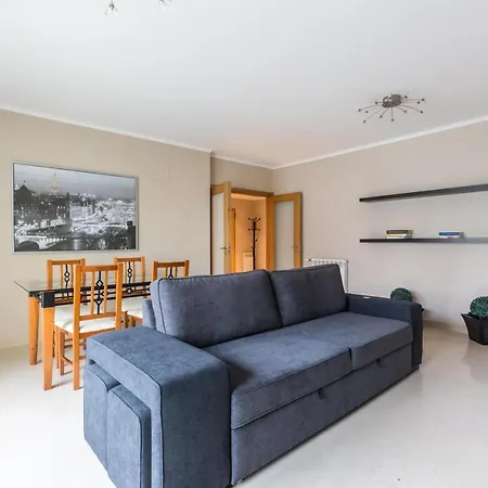 Spacious Modern In Costa Da Guia Апартаменты